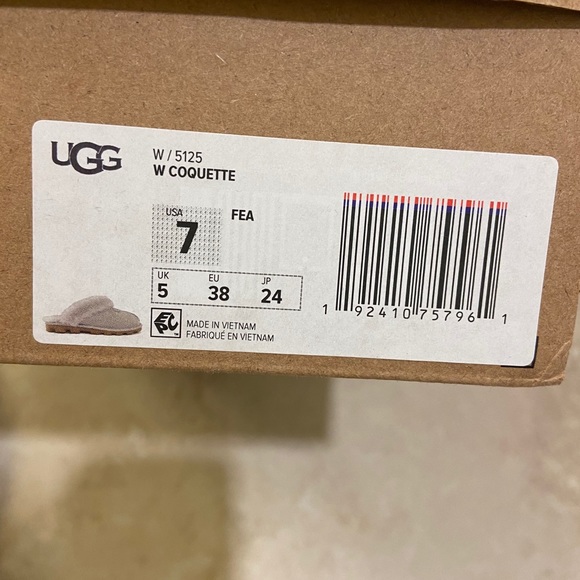 ❤️SOLD❤️UGG Coquette Slippers - Picture 11 of 11